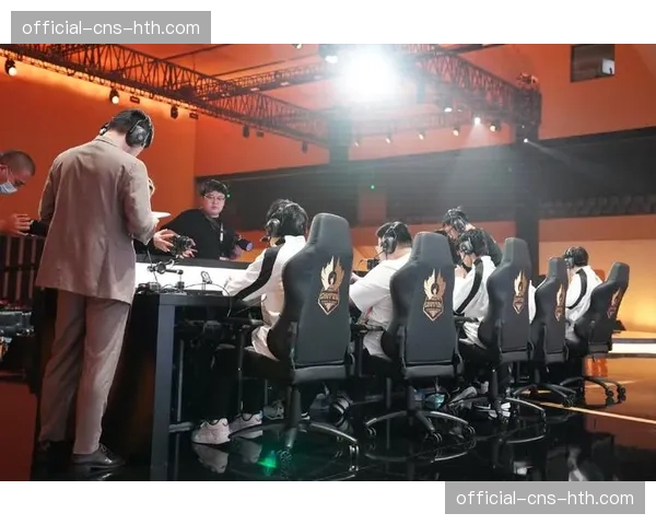 消息：英超电竞联赛决赛落幕，其转播权由电竞流媒体平台独占